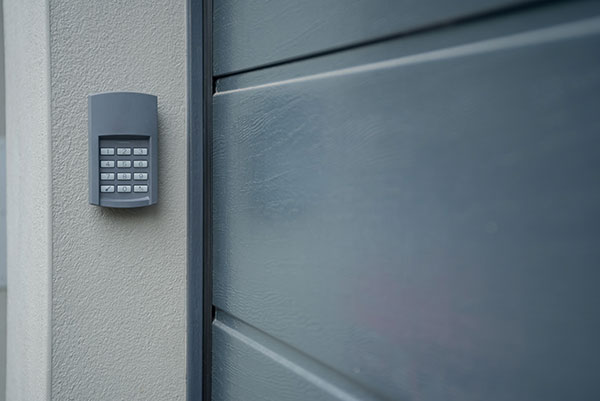 keypad prevents from getting your garage door hacked